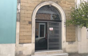 LOCALE COMMERCIALE – Campi Salentina (Le), Via Dante