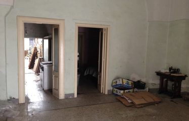ABITAZIONE DA RISTRUTTURARE – Squinzano (Le), Via M. Galliano