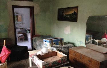 ABITAZIONE DA RISTRUTTURARE – Squinzano (Le), Via M. Galliano