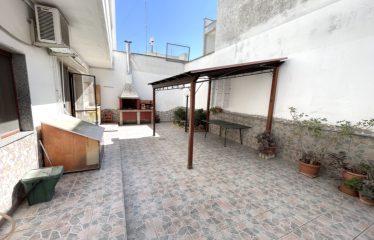 ABITAZIONE INDIPENDENTE CON GARAGE – Trepuzzi (Le), via Ugo Foscolo