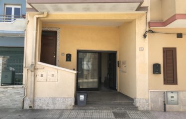 LOCALE AD USO UFFICIO – Cellino San Marco (Br), Via Berlinguer
