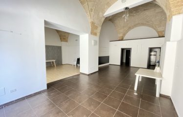 LOCALE COMMERCIALE – Trepuzzi (Le), Corso Umberto