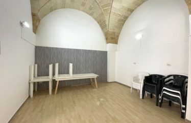 LOCALE COMMERCIALE – Trepuzzi (Le), Corso Umberto