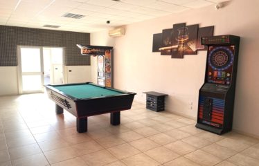 LOCALE COMMERCIALE – Squinzano (Le), Strada privata prospiciente via Montegrappa
