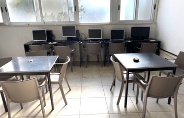 LOCALE COMMERCIALE – Squinzano (Le), Strada privata prospiciente via Montegrappa