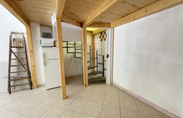 LOCLE COMMERCIALE – Campi Salentina (Le), Via Medaglie d’Oro
