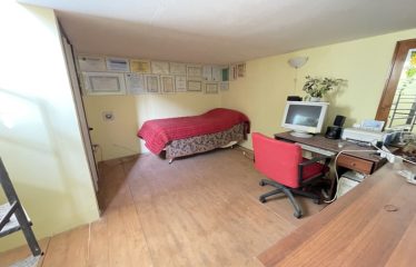 LOCLE COMMERCIALE – Campi Salentina (Le), Via Medaglie d’Oro