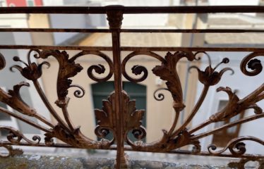 VILLA STORICA CON AMPIO GIARDINO ED AMPIA METRATURA – Squinzano (Le), Via Gianfilippe