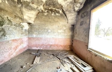 TERRENO CON FABBRICATO RURALE – Squinzano (Le), zona Afra