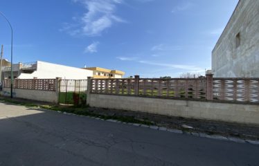 TERRENO EDIFICABILE RECINTATO – Squinzano (Le), Via Duca D’Aosta