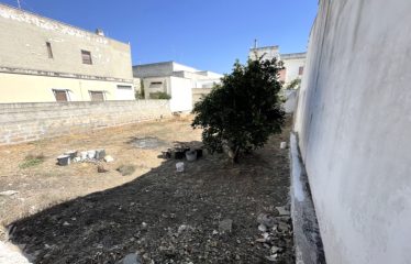 TERRENO EDIFICABILE IN CENTRO – Squinzano (Le), Via Principe di Piemonte