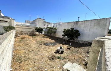 TERRENO EDIFICABILE IN CENTRO – Squinzano (Le), Via Principe di Piemonte