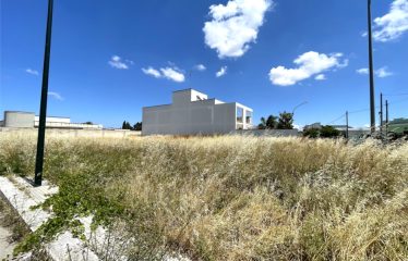 TERRENO EDIFICABILE AD ANGOLO – Squinzano (Le), Via Generale Nobile