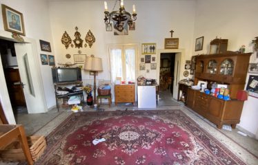 ABITAZIONE INDIPENDENTE CON GARAGE &ndash; Squinzano (Le), Via Cavour ang. Via Montegrappa
