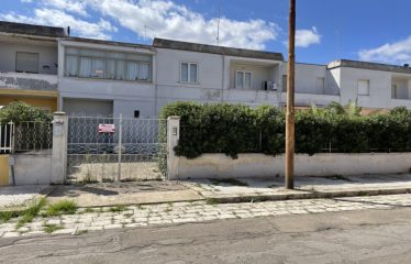 ABITAZIONE INDIPENDENTE PIANO TERRA CON GIARDINO – Squinzano (Le), Via N. Machiavelli