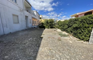 ABITAZIONE INDIPENDENTE PIANO TERRA CON GIARDINO – Squinzano (Le), Via N. Machiavelli