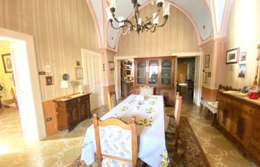 ABITAZIONE INDIPENDENTE CON VOLTE A STELLA E GIARDINO – Squinzano (Le), Via Nuova