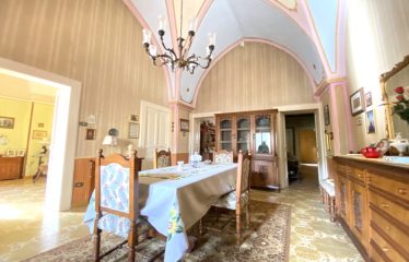ABITAZIONE INDIPENDENTE CON VOLTE A STELLA E GIARDINO – Squinzano (Le), Via Nuova