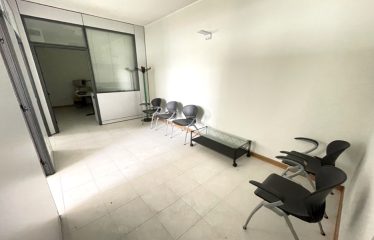 UFFICIO CON BOX AUTO IN CENTRO &ndash; Campi Salentina(Le), Via Pacinotti