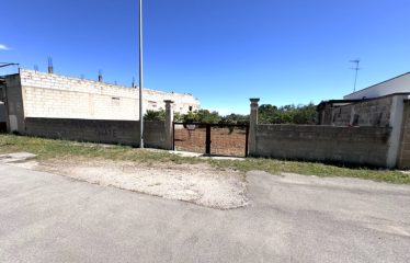 TERRENO EDIFICABILE RECINTATO – Squinzano (Le), via Isonzo