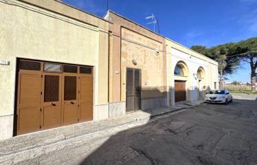 ABITAZIONE INDIPENDENTE, Squinzano (Le), Via A. Volta