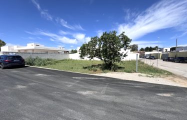 TERRENO EDIFICABILE ANGOLO &ndash; Squinzano (Le), via Sindaco Marzo
