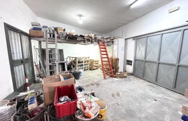 LOCALE DEPOSITO/GARAGE – Squinzano (Le), Via San Leonardo