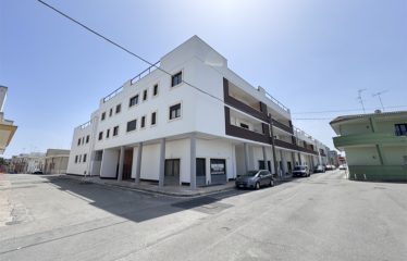 APPARTAMENTO 1&deg; PIANO CON BOX E MANSARDA INTERNA &ndash; Trepuzzi (Le), via Giuseppe Elia