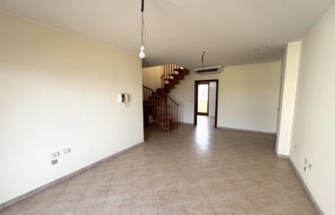 APPARTAMENTO 1&deg; PIANO CON BOX E MANSARDA INTERNA &ndash; Trepuzzi (Le), via Giuseppe Elia
