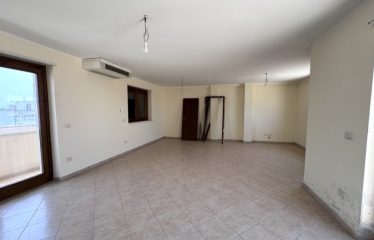 APPARTAMENTO 1&deg; PIANO CON BOX E MANSARDA INTERNA &ndash; Trepuzzi (Le), via Giuseppe Elia