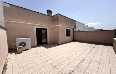 APPARTAMENTO 1&deg; PIANO CON BOX E MANSARDA INTERNA &ndash; Trepuzzi (Le), via Giuseppe Elia