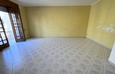 ABITAZIONE PIANO 1° CON AREA SOLARE – Arnesano (Le), via Materdomini 74