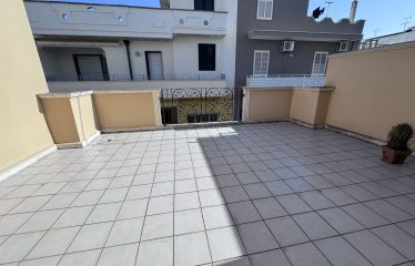 ABITAZIONE INDIPENDENTE CON GARAGE – Trepuzzi (Le), via Grazia Deledda, 26