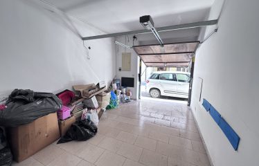 ABITAZIONE INDIPENDENTE CON GARAGE – Trepuzzi (Le), via Grazia Deledda, 26