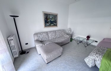 ABITAZIONE 1° PIANO CON GARAGE, Squinzano (Le), via Mascagni