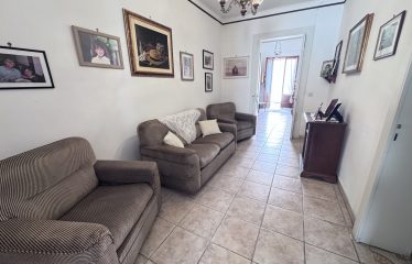 ABITAZIONE INDIPENDENTE, Squinzano (Le), via IV Novembre