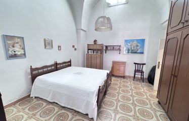 ABITAZIONE INDIPENDENTE, Squinzano (Le), via IV Novembre