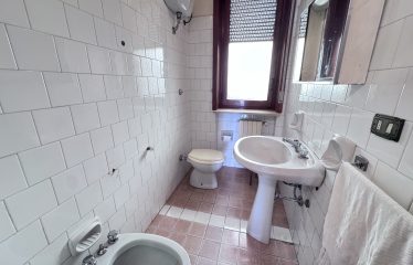 APPARTAMENTO AMPIA METRATURA – Squinzano (Le), Via Ada Negri
