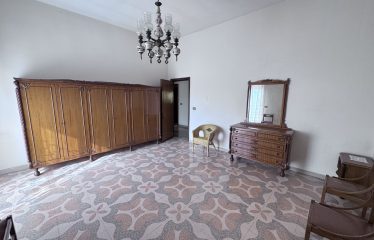 APPARTAMENTO AMPIA METRATURA – Squinzano (Le), Via Ada Negri