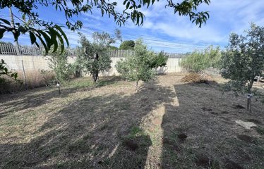 VILLETTA CON GIARDINO – Trepuzzi (Le), via G. Elia