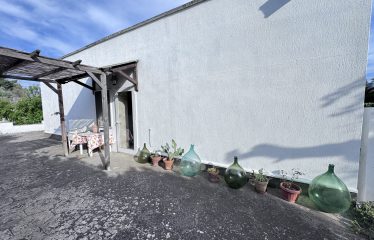 VILLETTA CON GIARDINO – Trepuzzi (Le), via G. Elia