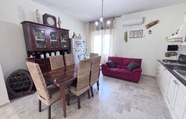 VILLETTA CON GIARDINO – Trepuzzi (Le), via G. Elia