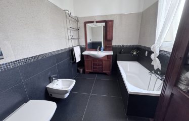 VILLETTA CON GIARDINO – Trepuzzi (Le), via G. Elia