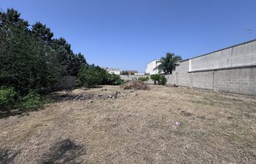 TERRENO EDIFICABILE RECINTATO &ndash; Squinzano (Le), via Sindaco Frassaniti