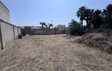 TERRENO EDIFICABILE RECINTATO &ndash; Squinzano (Le), via Sindaco Frassaniti