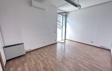 LOCALI UFFICI – Lecce, via Nazario Sauro (Zona Mazzini)