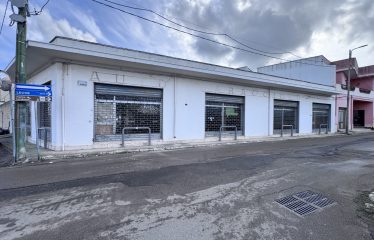 LOCALE COMMERCIALE – Torchiarolo (Br), via Palma