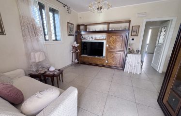 VILLETTA INDIPENDENTE – Squinzano (Le), Via Lecce 224/4