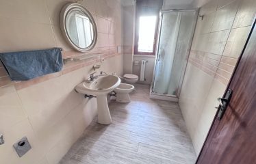 Appartamento 1° Piano, Squinzano (Le), via Moretto, 13