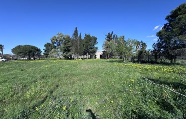 CASOLARE CON AMPIO TERRENO &ndash; Squinzano(Le), Via S. Elia